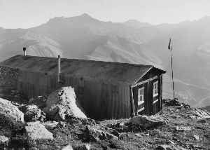 Cliquez ici pour voir l'image (Refuge-Chancel-Goleon.jpg)