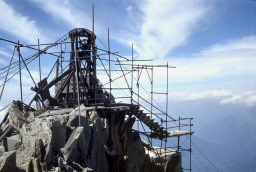 Permet de se rendre sur une image en cliquant