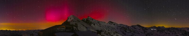 cliquez ici pour voir l'image (alpedhuez-3060m_2025-01-01-18-32-00.jpg)