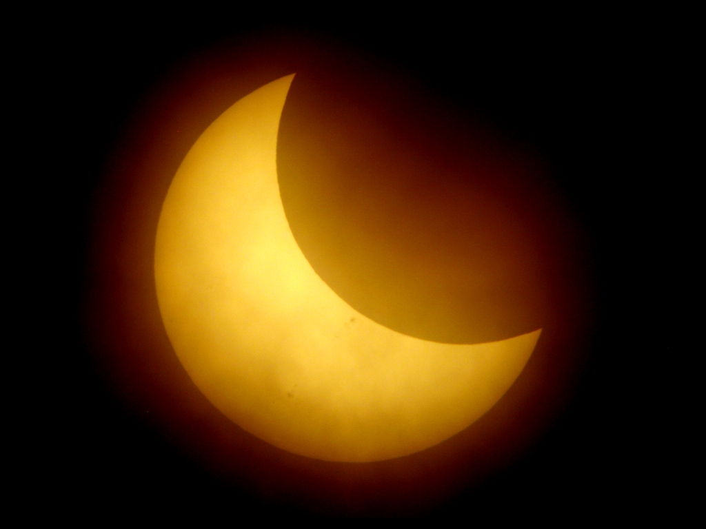 Annular eclipse of 21 May 2012 from Tokyo - Nicolas BIVER